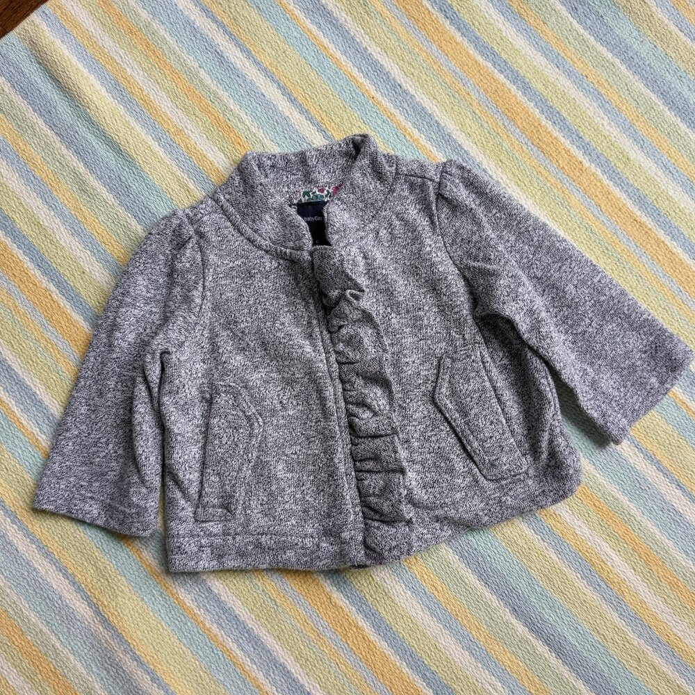 ⭐ Baby Gap gray verigated jacket 3-6 months